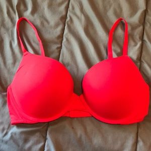 Victoria’s Secret pink push-up bra red 36dd
